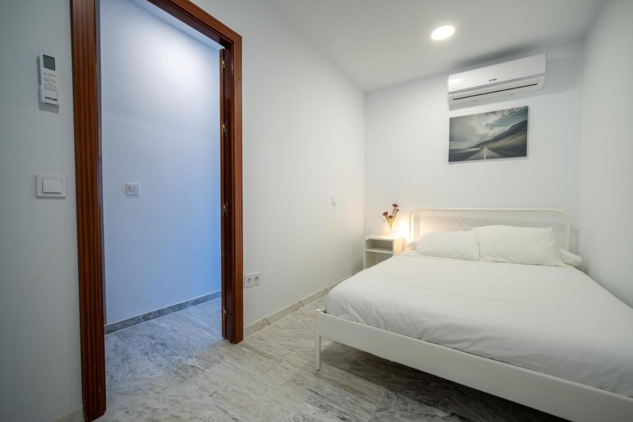 Conjunto De Apartamentos Antiguo Palacio Hotel Paris Huelva Eksteriør bilde