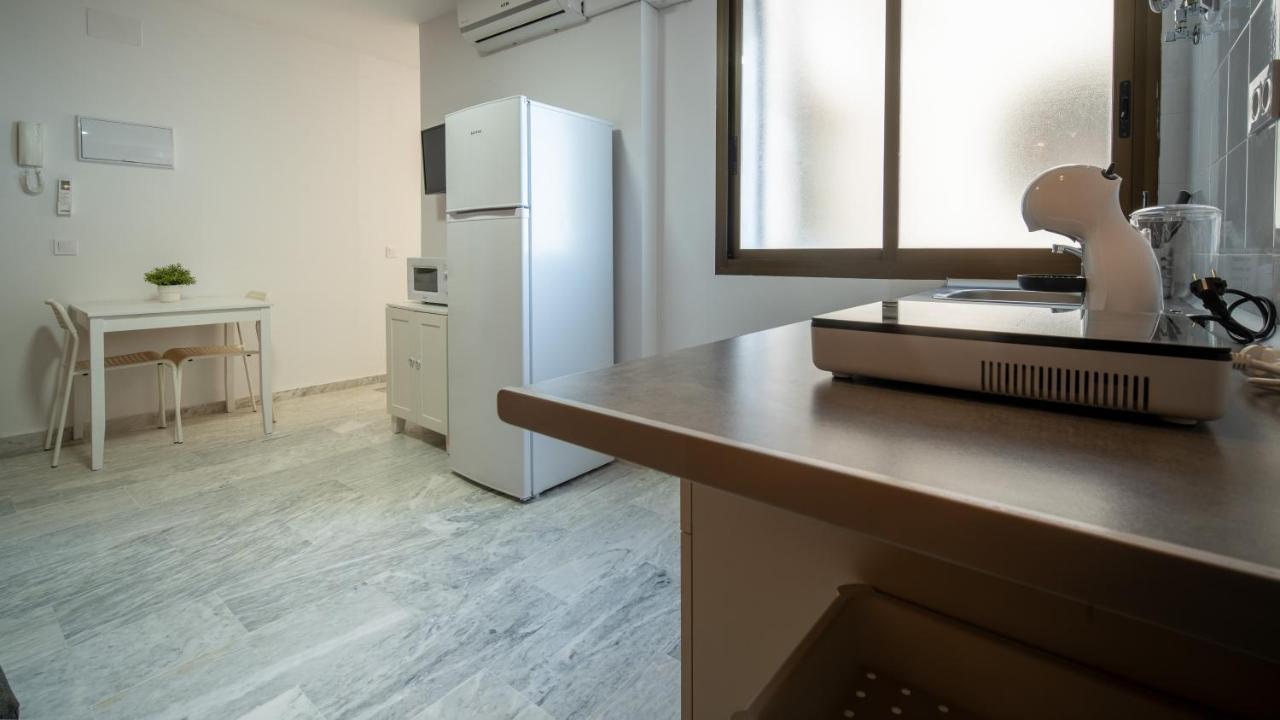 Conjunto De Apartamentos Antiguo Palacio Hotel Paris Huelva Eksteriør bilde