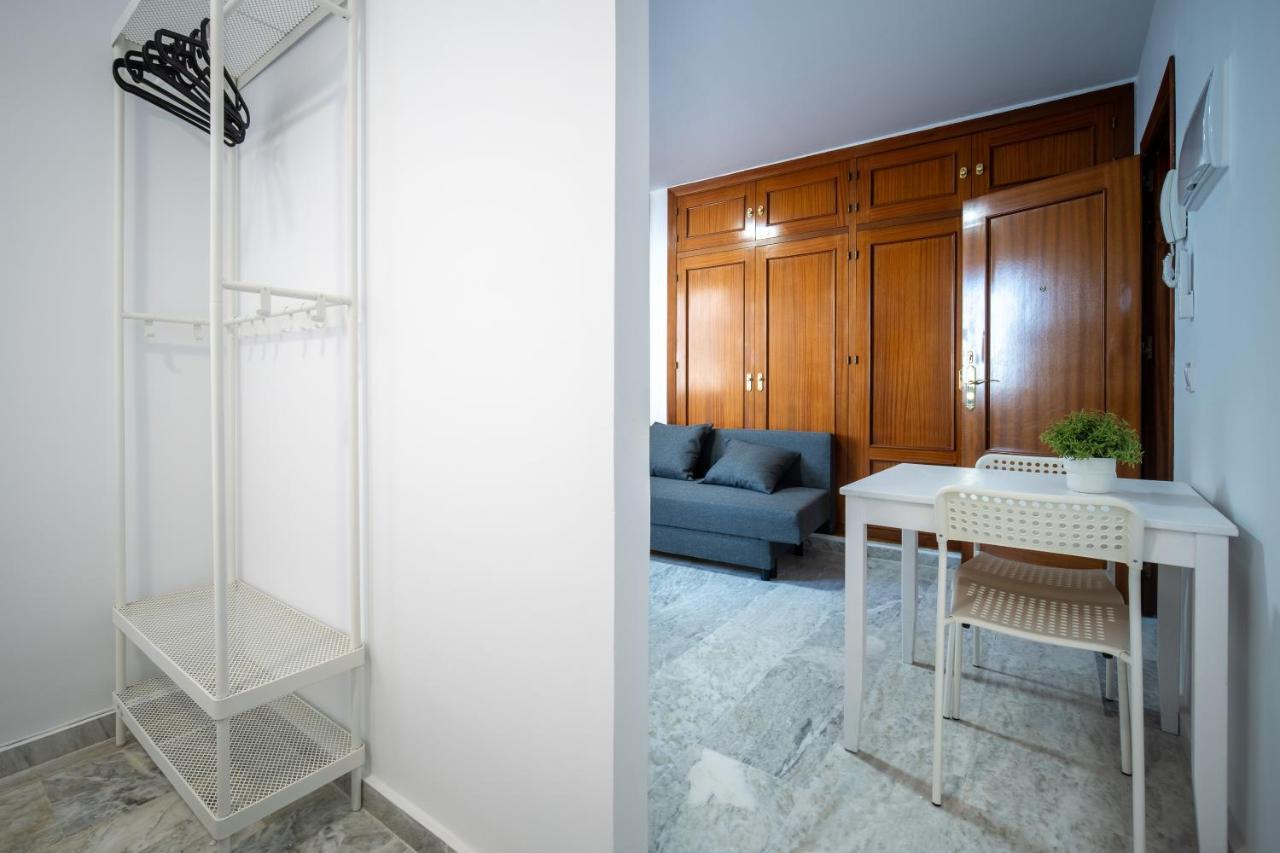 Conjunto De Apartamentos Antiguo Palacio Hotel Paris Huelva Eksteriør bilde