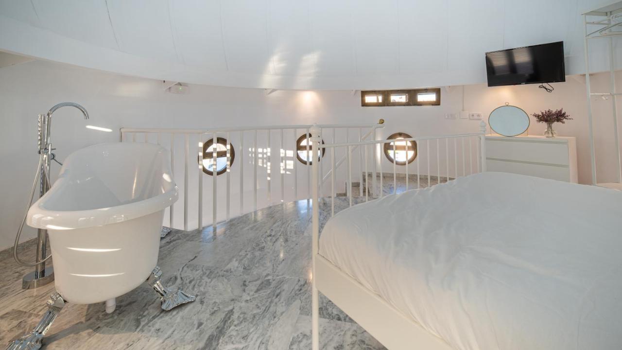 Conjunto De Apartamentos Antiguo Palacio Hotel Paris Huelva Eksteriør bilde